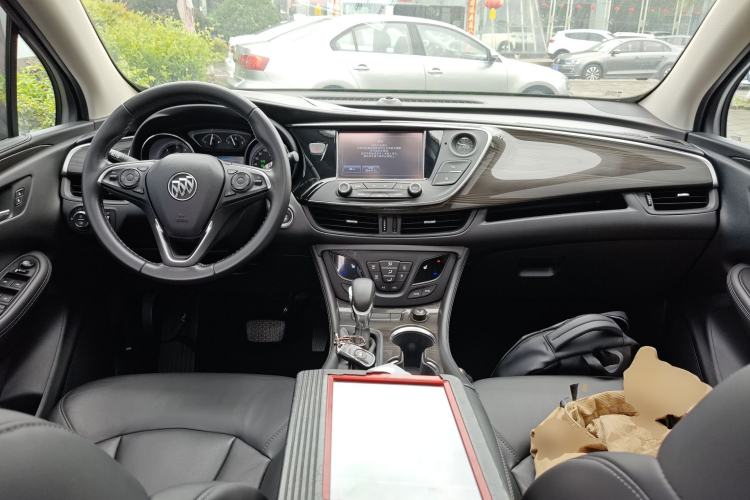 Used Buick Envision 2018 20T Two-Wheel-Drive Elite Model Center Console