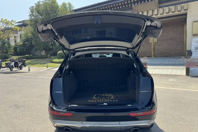 Used Audi Q5 2018 Collector's Edition 40 TFSI Technology Model