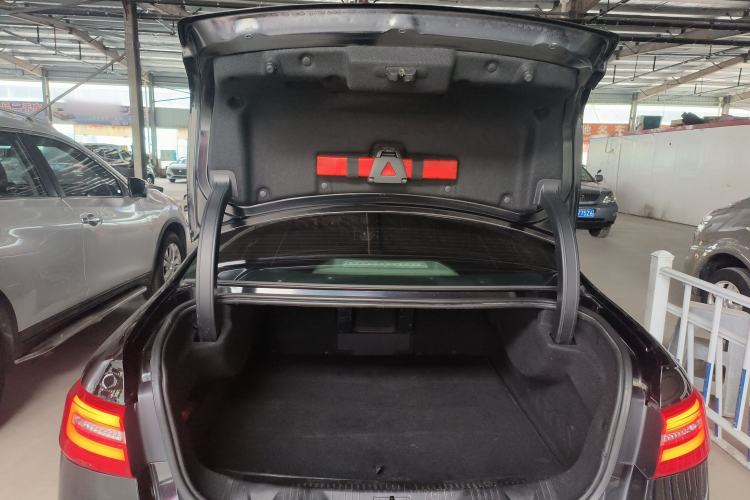 Used Dongfeng Aeolus A9 2016 1.8T Luxury Model
