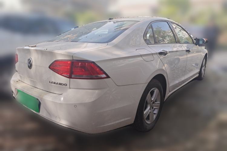 Used Volkswagen Lamando 2017 230TSI DSG Fashion Edition
