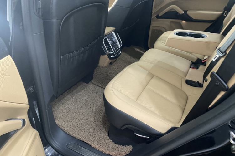 Used Porsche Cayenne 2014 Cayenne Platinum Edition 3.0T
