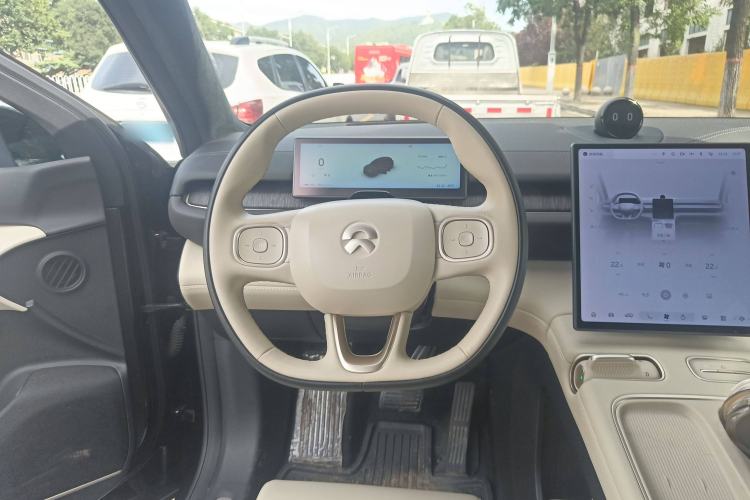 Used Nio ES6 2023 75 kWh Steering Wheel