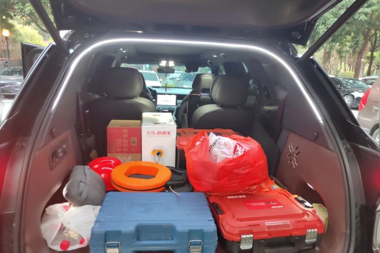 Used Lynk & Co 09 EM-P 2021 2.0T PHEV Halo Six-Seater Trunk