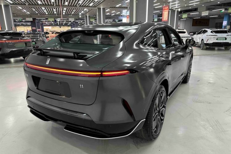 Used Avatr 11 2025 Night Rider Edition Exterior 7