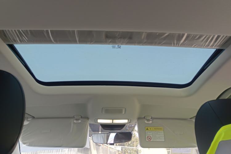 Used Roewe i5 2026 Model 1.5L CVT Luxury Version
