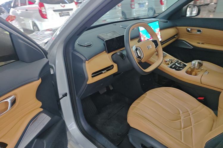 Used Geely Galaxy Galaxy Xingjian 7 EM-i 2025 120km Launch+ Version
