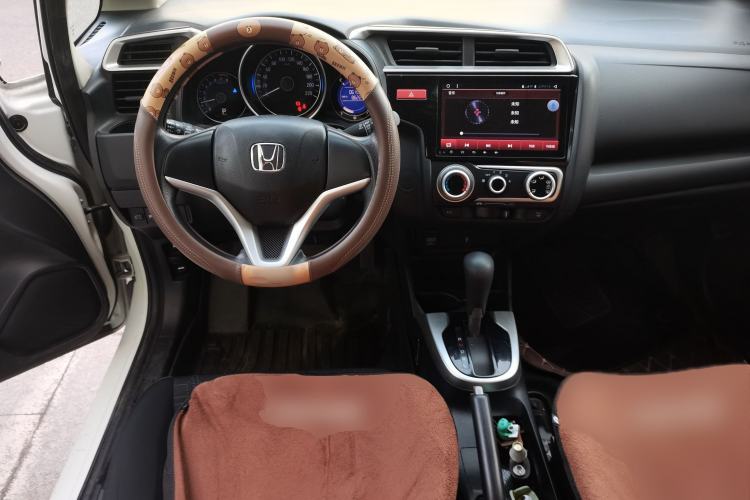 Used Honda Fit 2014 1.5L SE CVT Fashion Model
