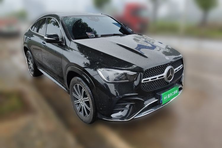 Used Mercedes-Benz GLE Coupe 2024 GLE 350 4MATIC Coupe SUV Fashion Model Front Right 45 Deg