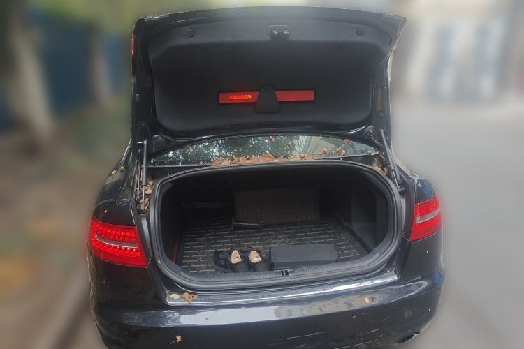 Used Audi A6L 2011 2.4L Technology Edition Trunk