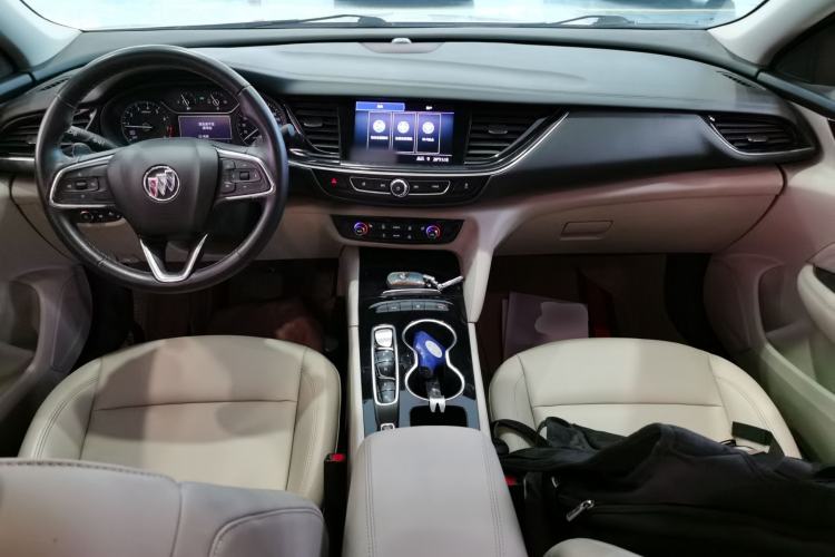 Used Buick Regal 2020 552T Elite Edition Center Console