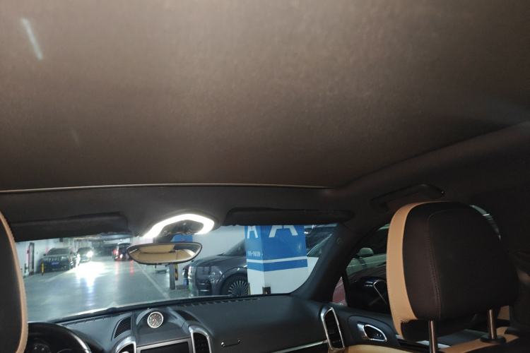 Used Porsche Cayenne 2014 Cayenne Platinum Edition 3.0T