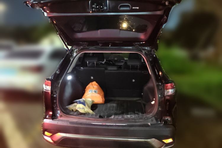 Used Toyota FRONTLANDER 2024 2.0L Smart Electric Hybrid Dual-Engine Luxury Edition