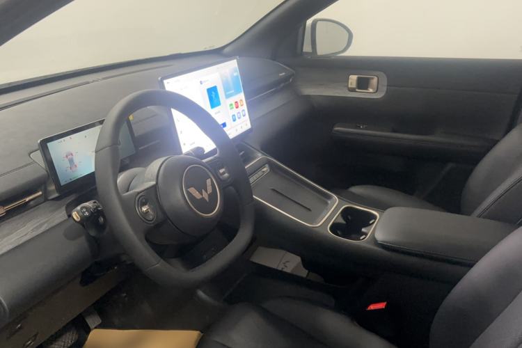 Used Wuling Xingguang S 2024 130 km Flagship Version Interior 1