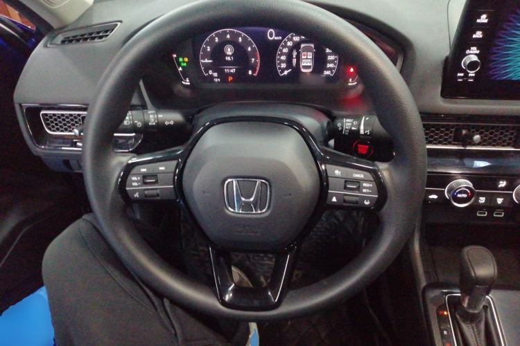 Used Honda Civic 2022 240TURBO CVT Dynamic Edition Steering Wheel
