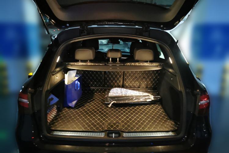 Used Mercedes-Benz GLC 2017 GLC 260 4MATIC Luxury Model
