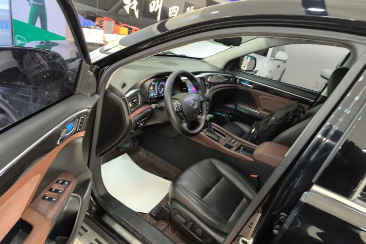 Used GAC Trumpchi GS8 2019 390T Two-Wheel Drive Luxury Smart Connectivity Version (7 Seats) Driver Seat