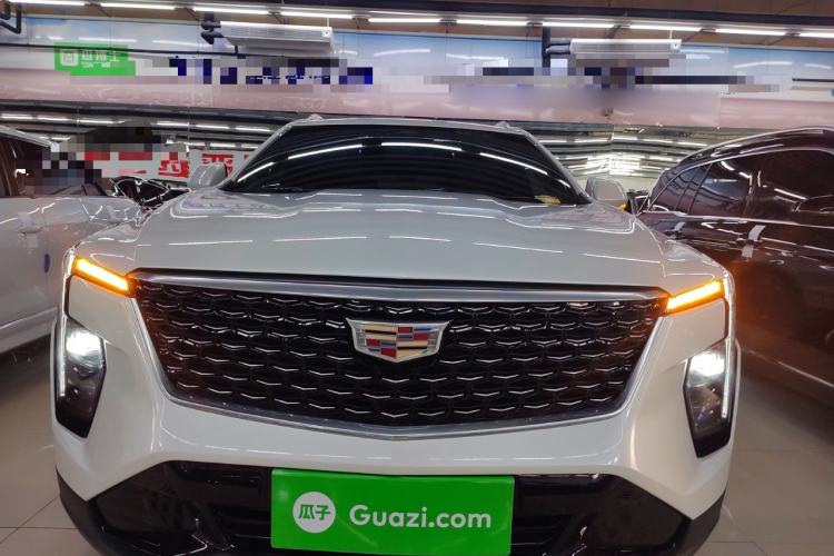 Used Cadillac XT4 2024 28T Two-Wheel-Drive Prestige Version
