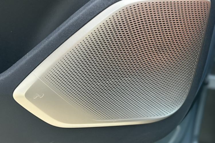 Used ONVO L60 2024 60 kWh Rear-Drive Version