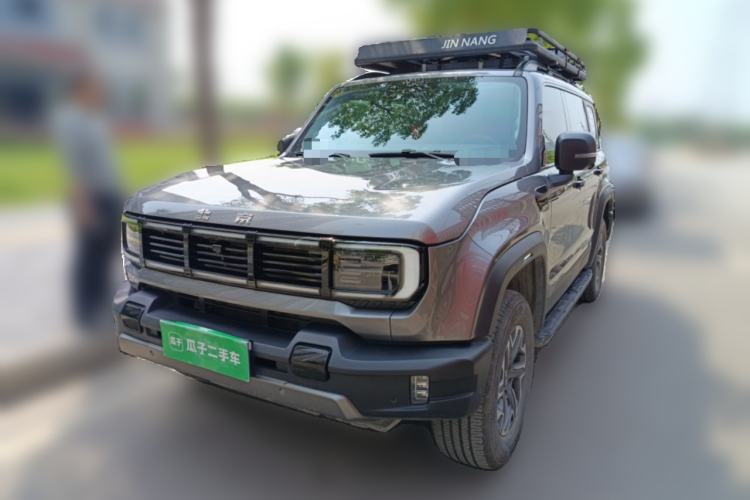 Used BAIC Off-Road BJ40 2024 2.0T All-New Urban Hunter Edition Chivalrous Style