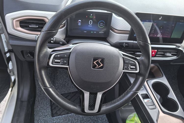 Used SOL E10X 2021 302 km Range Luxury Version 31.4 kWh