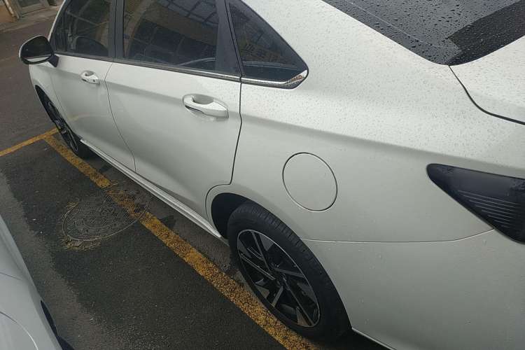 Used BAIC Beijing EU5 PLUS 2021 R600 Premium Edition