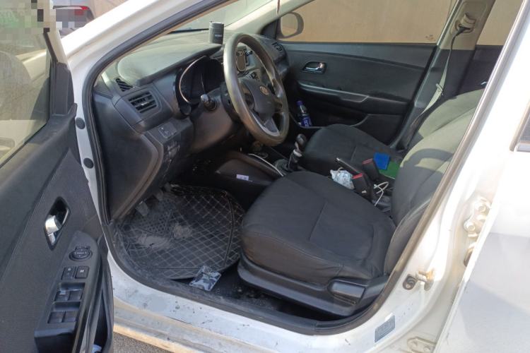 Used Kia K2 2011 Sedan 1.4L Manual Transmission GLS
