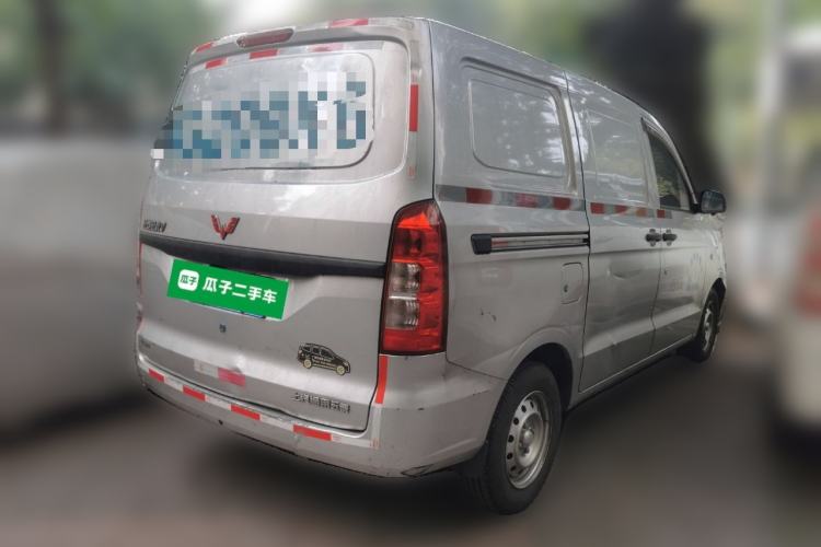 Used Wuling Hongguang V 2019 1.5L Base Window-Sealed Vehicle China VI LAR
