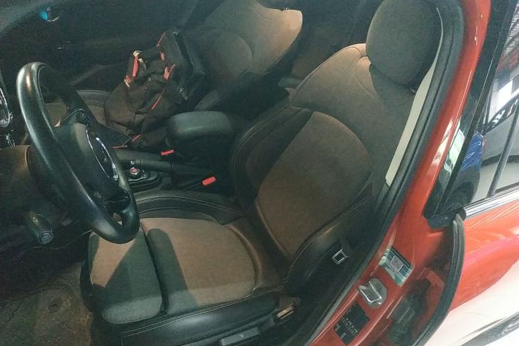 Used MINI MINI 2018 1.5T COOPER Classic Edition Five-Door Version