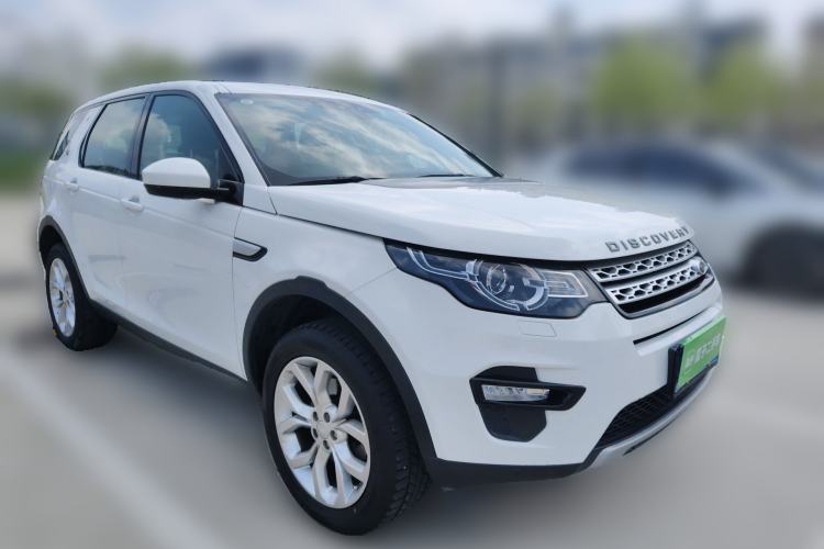 Used Land Rover Discovery Sport 2016 2.0T HSE Front Right 45 Deg