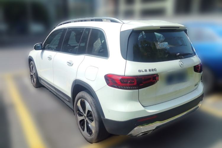 Used Mercedes-Benz GLB 2023 GLB 220 Fashion Model
