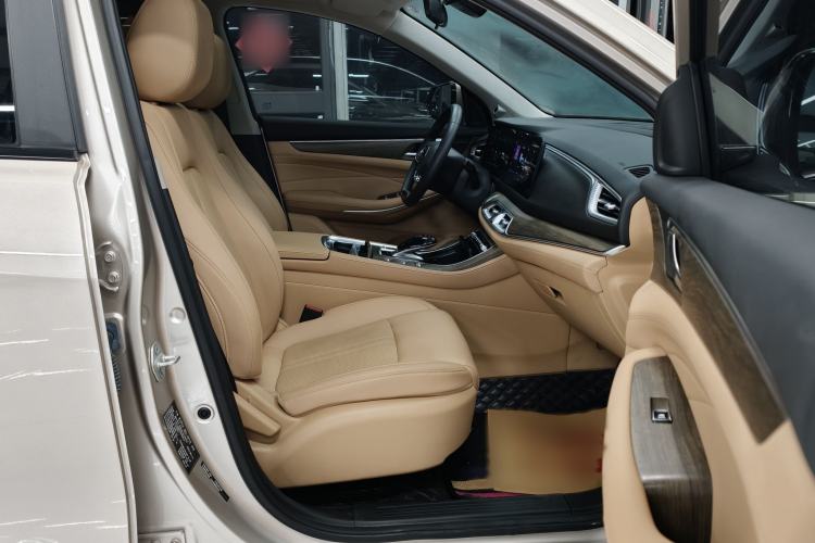 Used Landian E5 2023 1.5L DE-i 100KM Zhenxiang Edition 5-seater
