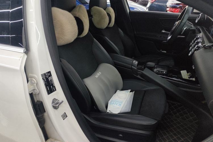 Used Mercedes-Benz A-Class 2020 Restyled A 200 L Sport Sedan Fashion Version