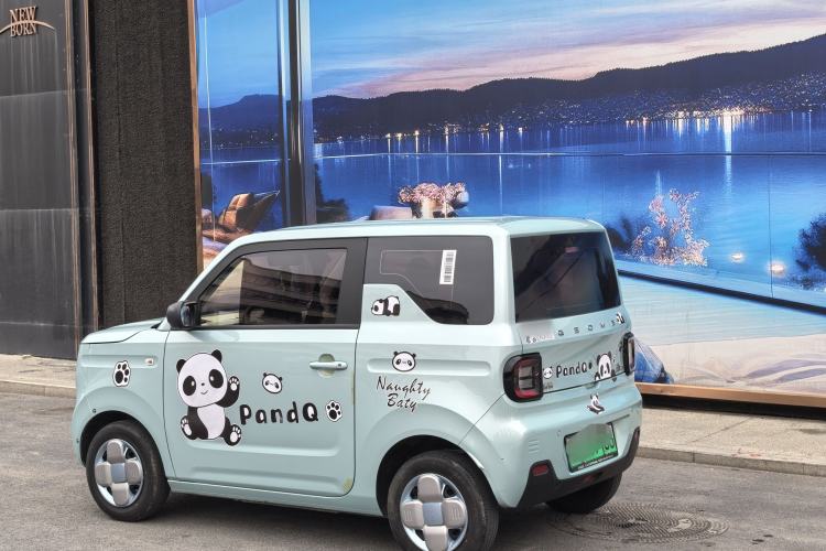 Used Geely Galaxy Panda 2023 Panda Mini 200km Endurance Bear