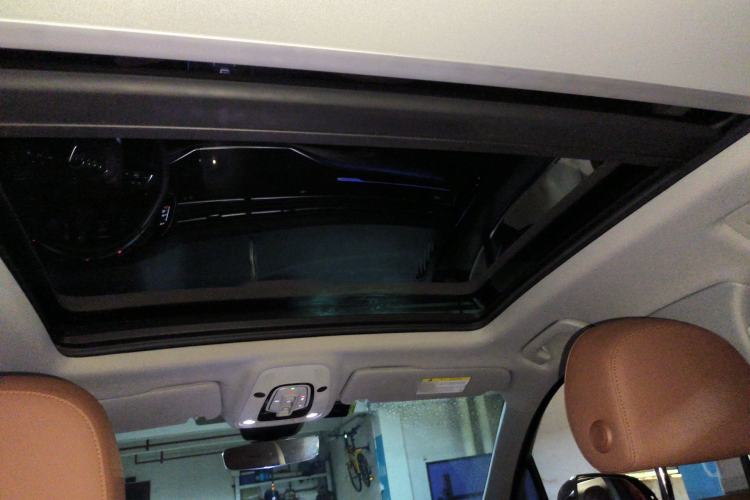 Used Audi Q7 2022 55 TFSI quattro S line Sport model Headliner