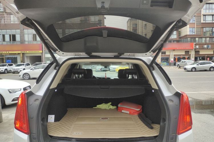 Used Cadillac XT5 2017 Anniversary Edition 25T Luxury Model
