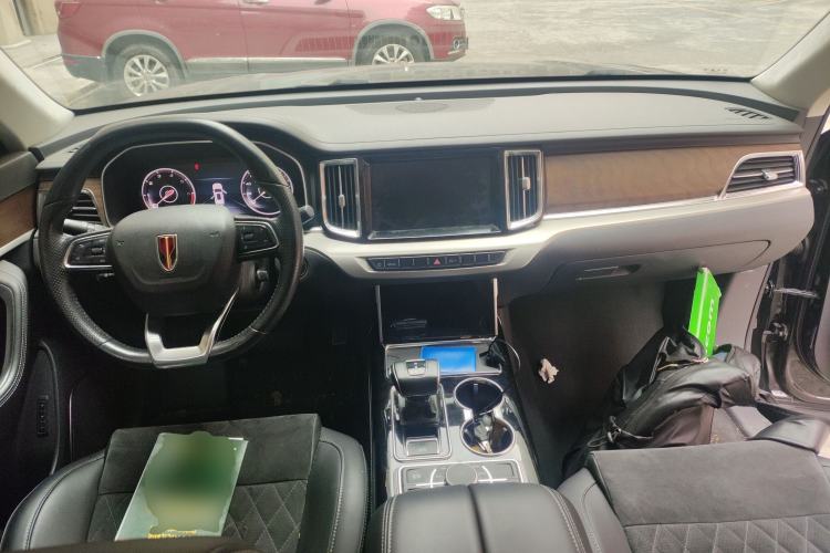 Used Hongqi HS7 2021 3.0T Automatic All-Wheel Drive ZhiLian Flagship Edition Center Console