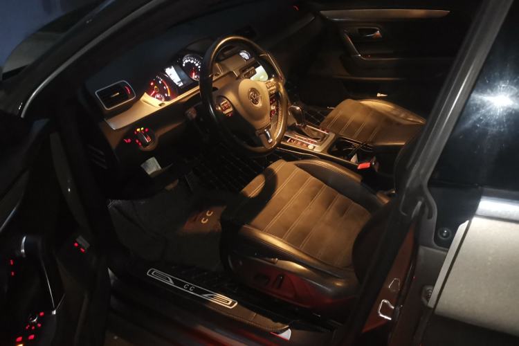 Used Volkswagen FAW-Volkswagen CC 2013 2.0 TSI Luxury Model Left Front Seat