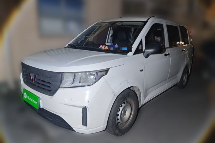 Used Wuling Hongguang PLUS 2020 1.5L Manual Standard Edition 5 Seats
