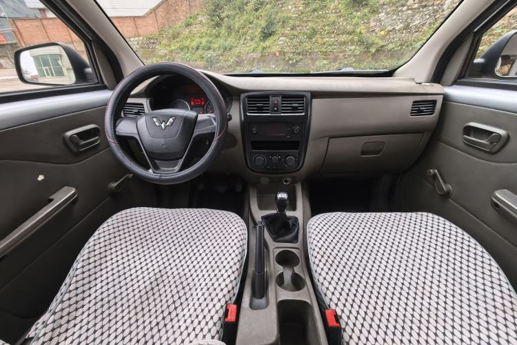 Used Wuling Rongguang V 2019 1.5L Practical Model China VI LAR
