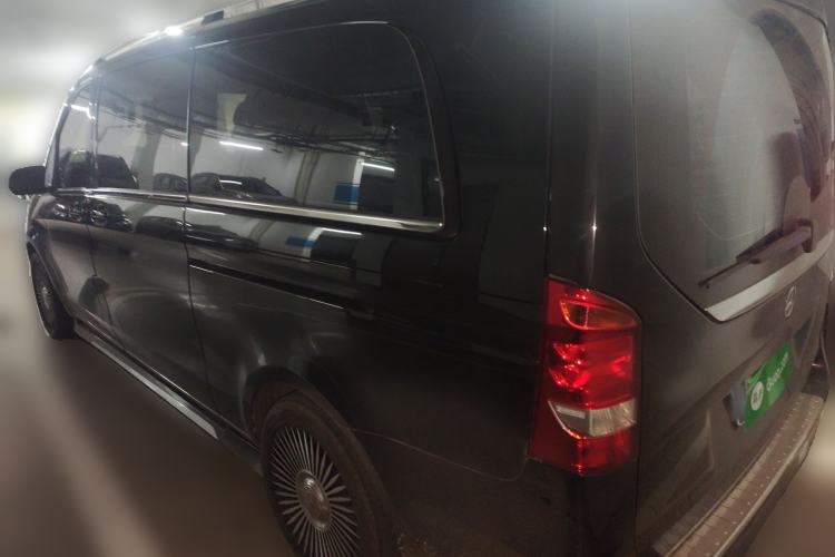 Used Mercedes-Benz V-Class 