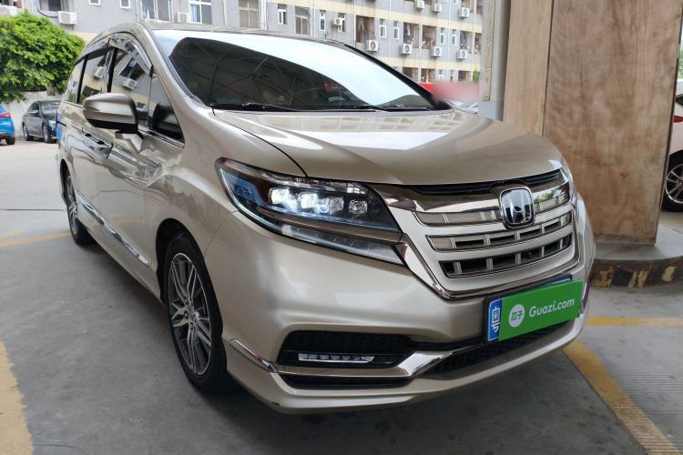 Used Honda Elysion 2019 2.0L Hybrid Luxury Edition Front Right 45 Deg