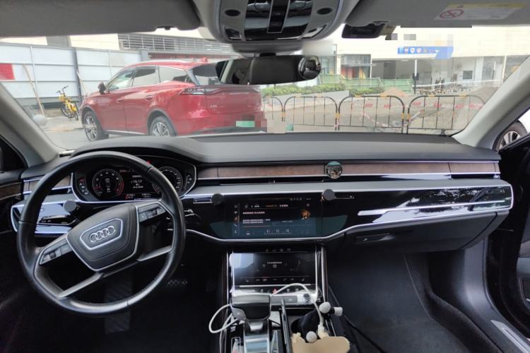 Used Audi A8 2018 A8L 55 TFSI quattro Launch Edition Prestige Model
