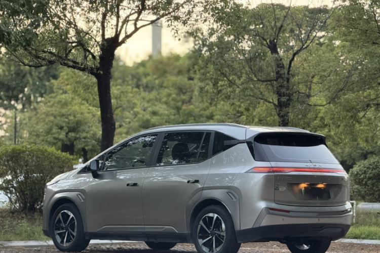 Used AION Y 2022 Plus 70 Smart Edition