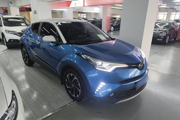 Used Toyota IZOA 2018 2.0L Yichi Edition China V Standard