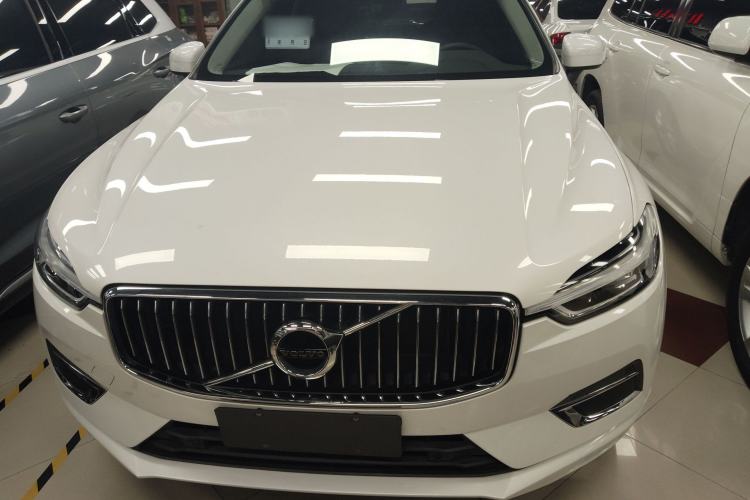 Used Volvo XC60 2021 T5 4x4 Smart Luxury Edition