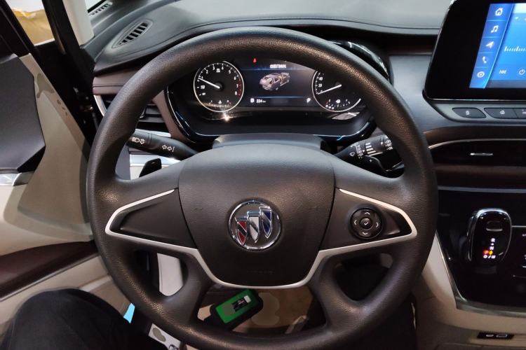 Used Buick GL8 2023 Land Executive Class Comfort Model
