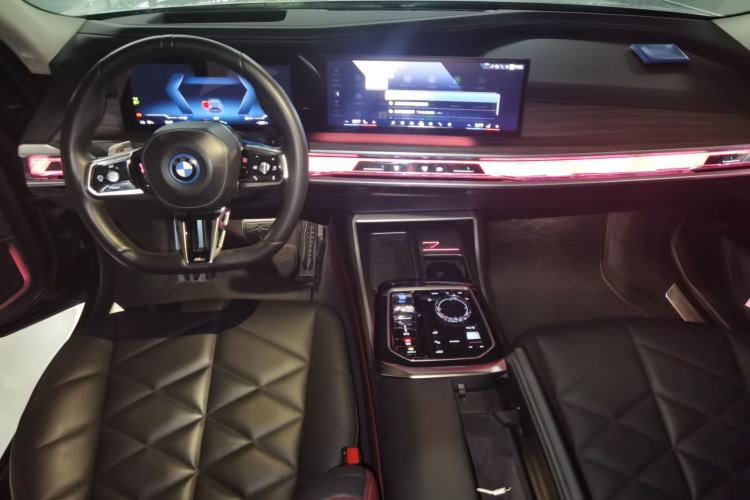 Used BMW i7 2023 eDrive50L Leading M Sport Package