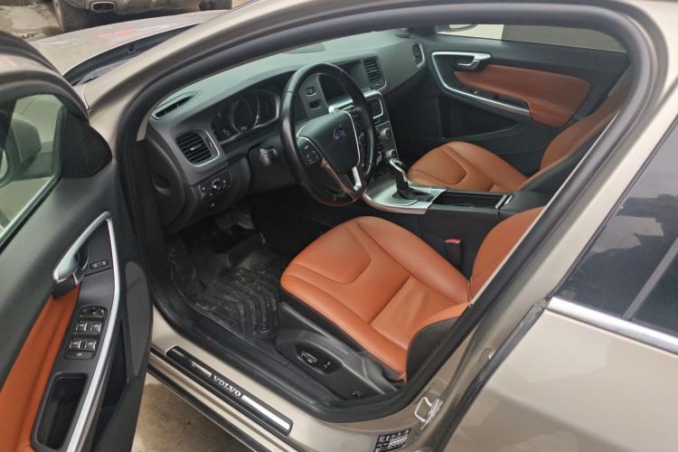 Used Volvo S60 2016 S60L T4 Zhiyuan Edition