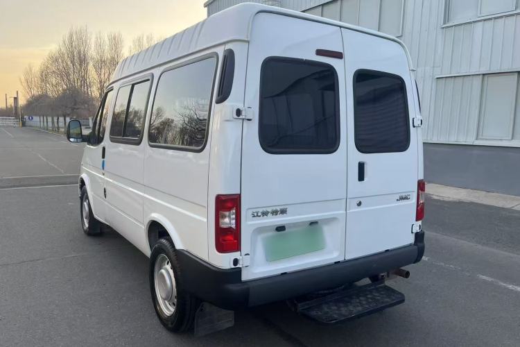 Used JMC Transit 2019 2.8T Commercial Version Short Wheelbase Mid-Roof 6-Seater China VI JX493
