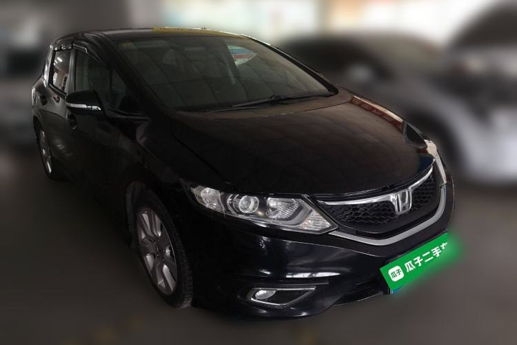 Used Honda Jade 2013 1.8L automatic Comfort version 5 seats